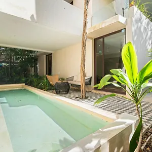 102-104 Amazing Private Pool And Fully Equipped Apartment